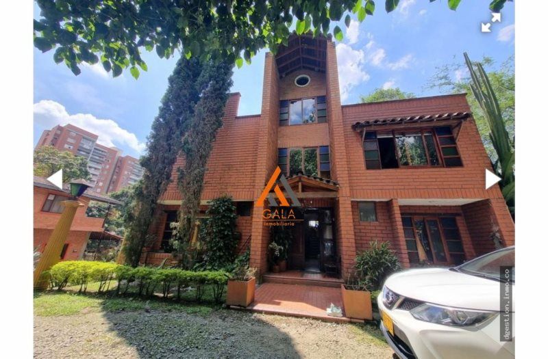 Casa en venta Antioquia Envigado Zona Centro 570 m2 Habitaciones 3 Baños 3 Garajes 0 Precio $2000000000