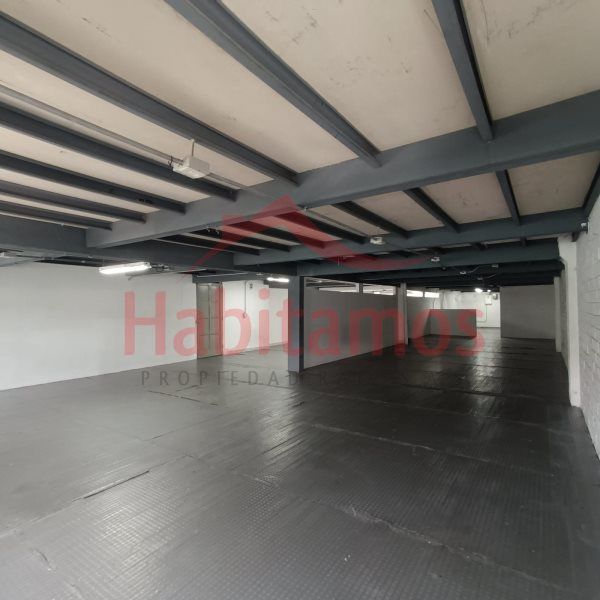 Bodega en arriendo Antioquia Medellín Shellmar 270 m2 Habitaciones 0 Baños 2 Garajes 0 Precio $6700000