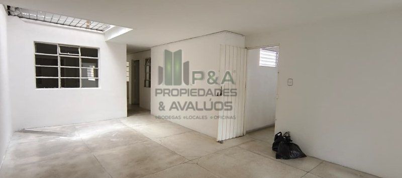 Casa en arriendo o venta Antioquia Medellín Villa Hermosa 127 m2 Habitaciones 4 Baños 2 Garajes 0 Precio venta $400000000 Precio arriendo $2200000