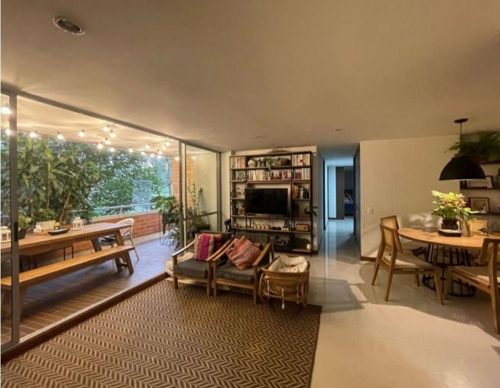 Apartamento en venta Antioquia Envigado Loma Del Atravesado 124 m2 Habitaciones 3 Baños 3 Garajes 2 Precio $950000000