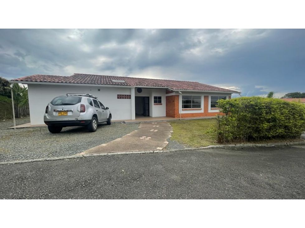 Casa Campestre en venta Risaralda Pereira Mirador De Batara 180 m2 Habitaciones 3 Baños 2 Garajes 3 Precio $1280000000