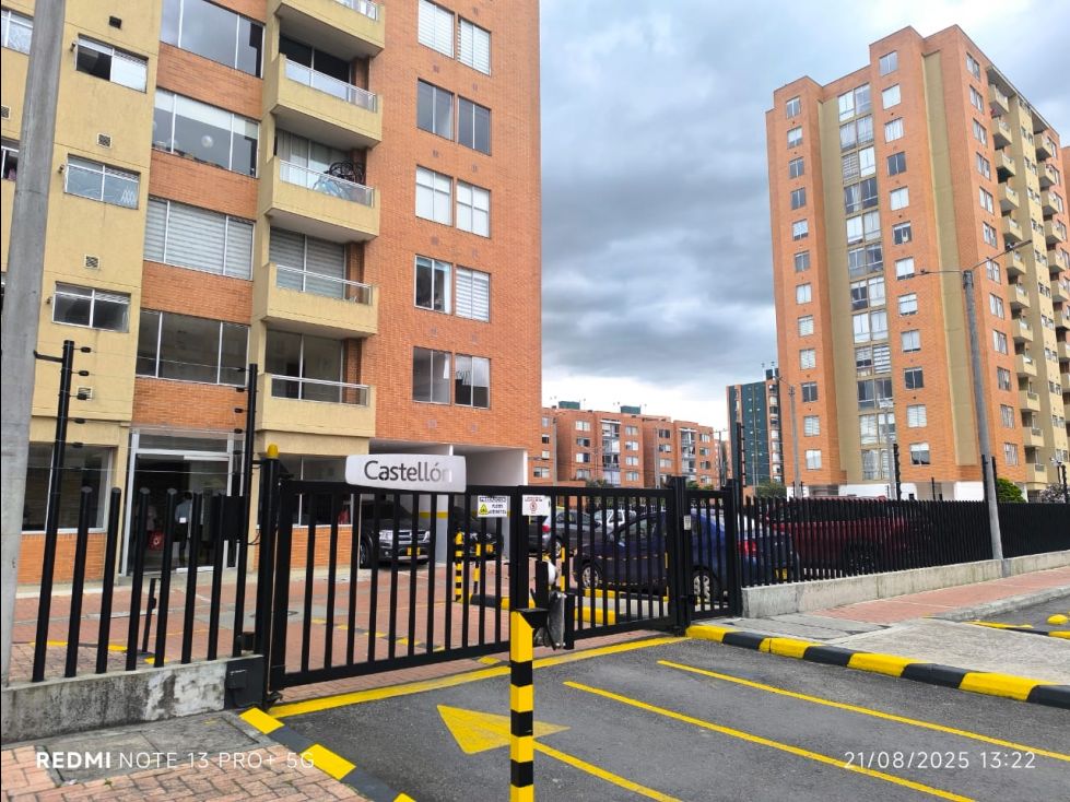 Apartamento en venta Cundinamarca Bogotá El Dorado 84 m2 Habitaciones 3 Baños 2 Garajes 1 Precio $453000000