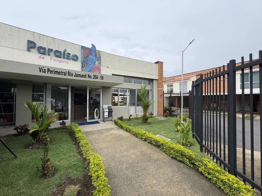 Casa en arriendo Valle Del Cauca Jamundí Cr Country Plaza Ii 90 m2 Habitaciones 3 Baños 3 Garajes 1 Precio $1520000