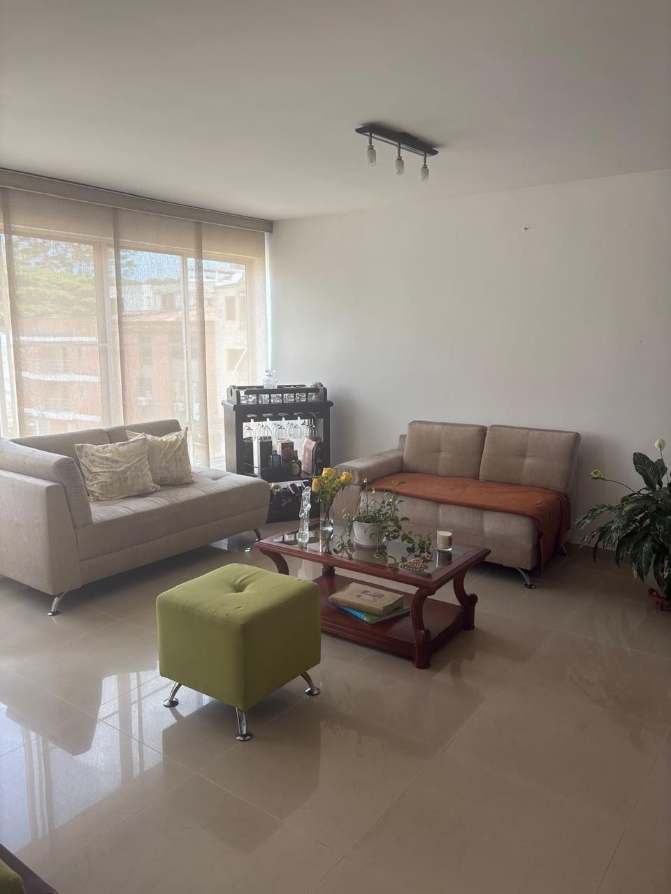 Apartamento en venta Valle Del Cauca Cali Urbanización Ciudad Jardín 110 m2 Habitaciones 3 Baños 3 Garajes 2 Precio $445000000