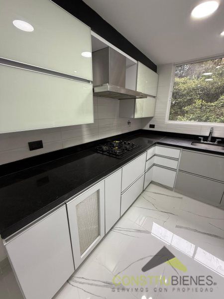 Casa en arriendo Antioquia Sabaneta María Auxiliadora 480 m2 Habitaciones 6 Baños 6 Garajes 0 Precio $9500000