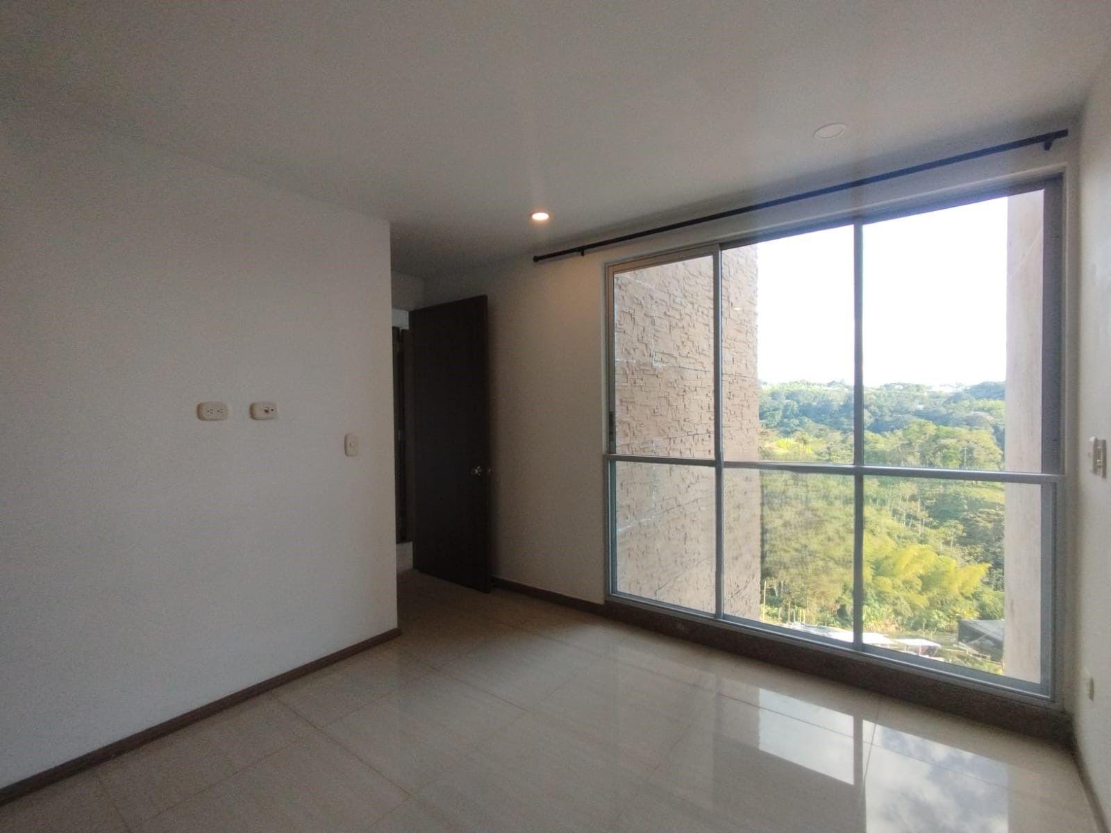 Apartamento en venta Risaralda Pereira Los Alamos 80 m2 Habitaciones 3 Baños 2 Garajes 1 Precio $480000000