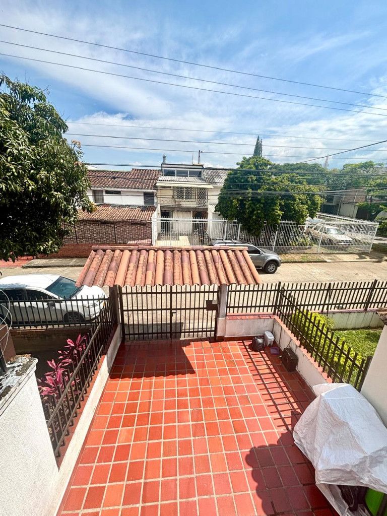 Apartamento en venta Valle Del Cauca Cali El Lido 100 m2 Habitaciones 2 Baños 2 Garajes 1 Precio $320000000