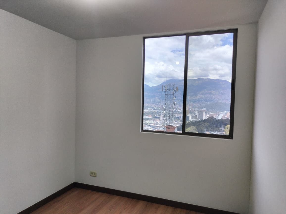 Apartamento en arriendo Antioquia Medellín San Diego 73 m2 Habitaciones 3 Baños 2 Garajes 1 Precio $2850000