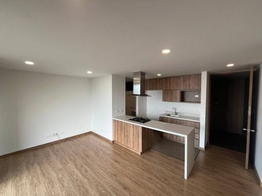 Apartamento en arriendo Antioquia Envigado Trianon 70 m2 Habitaciones 2 Baños 2 Garajes 1 Precio $3300000