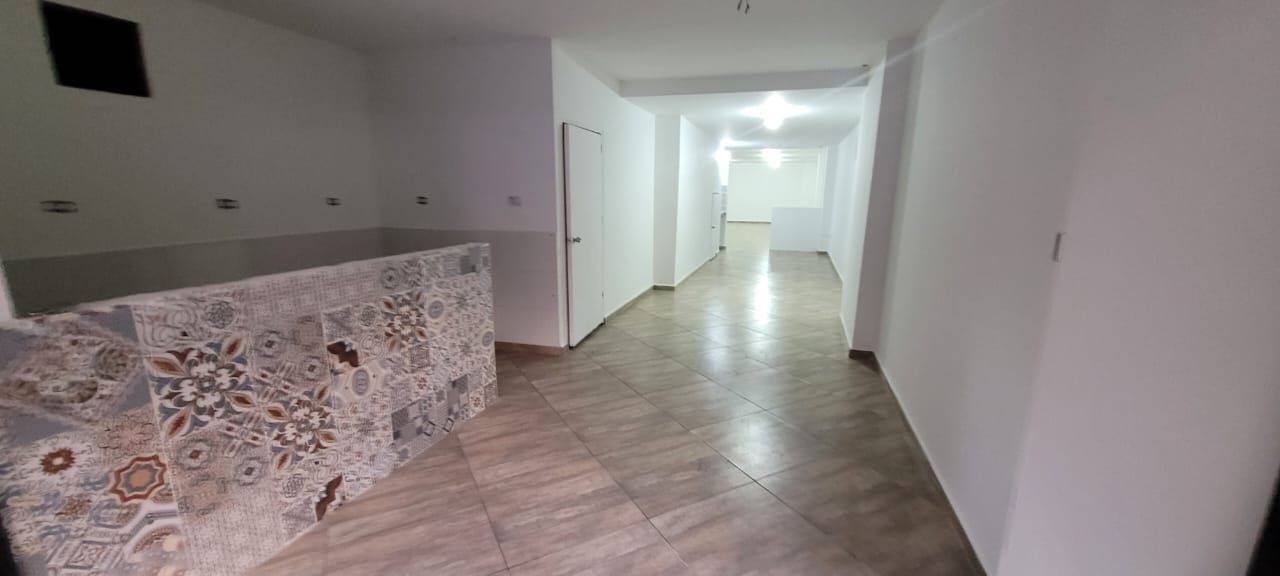 Local en arriendo Antioquia Envigado El Dorado 155 m2 Habitaciones 0 Baños 1 Garajes 0 Precio $8500000