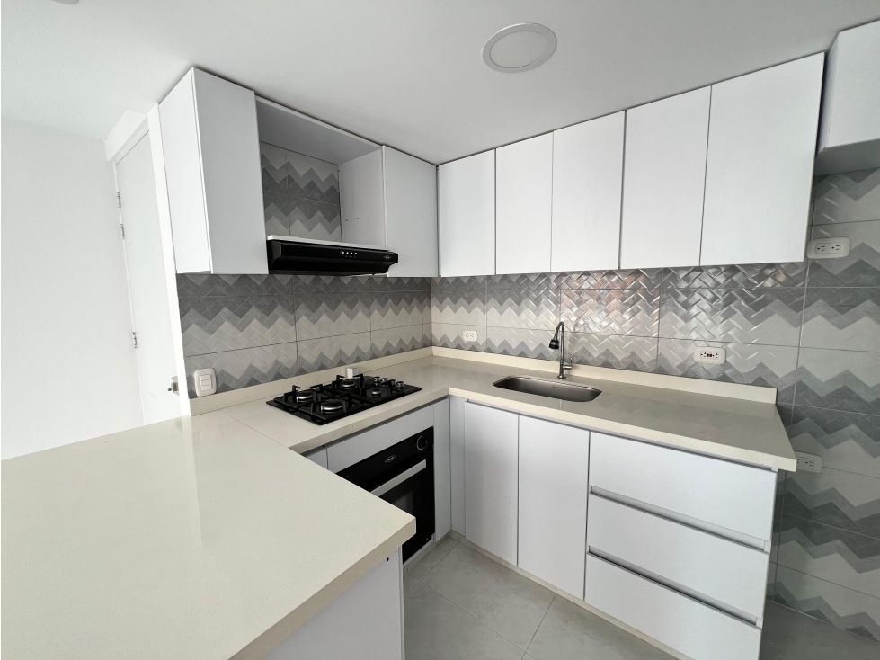 Apartamento en arriendo Valle Del Cauca Cali La Base 65 m2 Habitaciones 3 Baños 2 Garajes 1 Precio $1300000