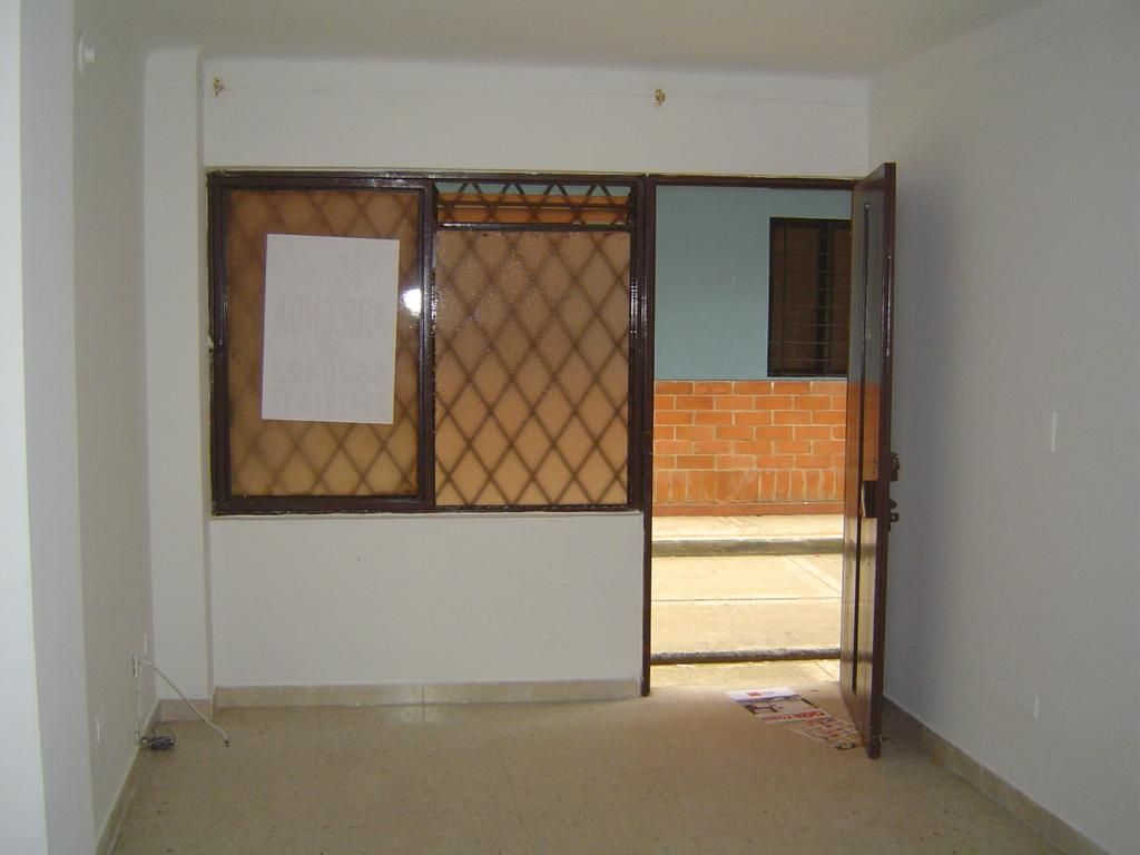 Apartamento en arriendo Valle Del Cauca Cali El Refugio 48 m2 Habitaciones 2 Baños 1 Garajes 0 Precio $790000