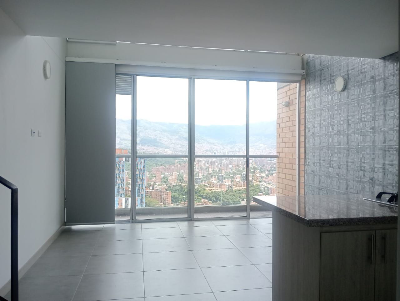 Apartamento en arriendo Antioquia Medellín Calasanz 86 m2 Habitaciones 2 Baños 2 Garajes 1 Precio $3500000