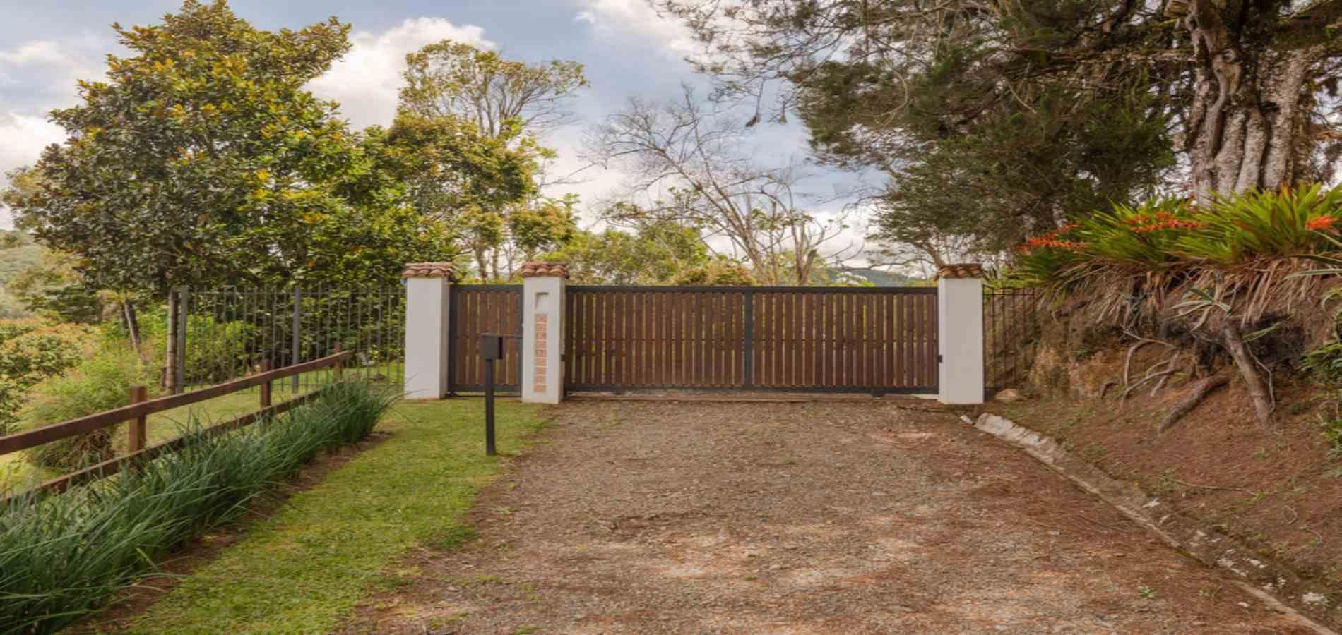 Casa en venta Antioquia El Retiro El Retiro 238 m2 Habitaciones 3 Baños 4 Garajes 2 Precio $5420000000