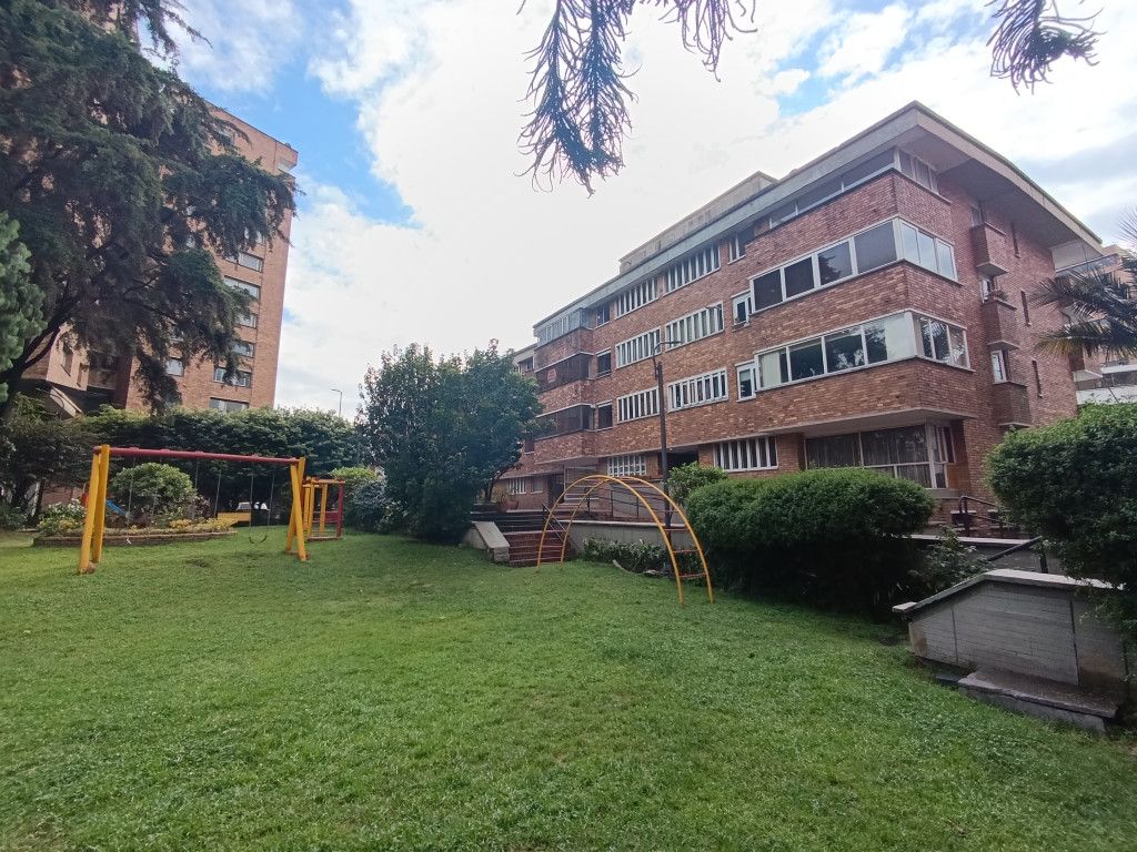 Apartamento en venta Cundinamarca Bogotá Acevedo Tejada 126 m2 Habitaciones 3 Baños 2 Garajes 1 Precio $468000000