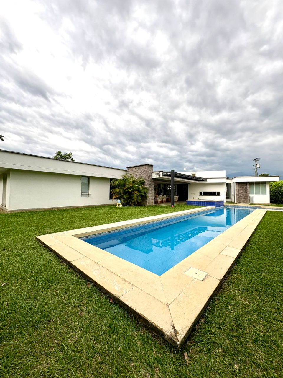 Casa Campestre en venta Valle Del Cauca Palmira Alfonso López 317 m2 Habitaciones 4 Baños 3 Garajes 6 Precio $1600000000