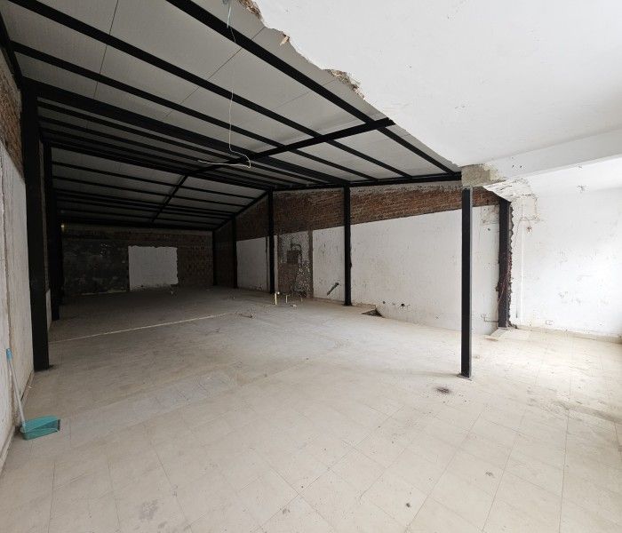 Local en arriendo Valle Del Cauca Cali Santa Mónica 150 m2 Habitaciones 0 Baños 0 Garajes 0 Precio $5500000