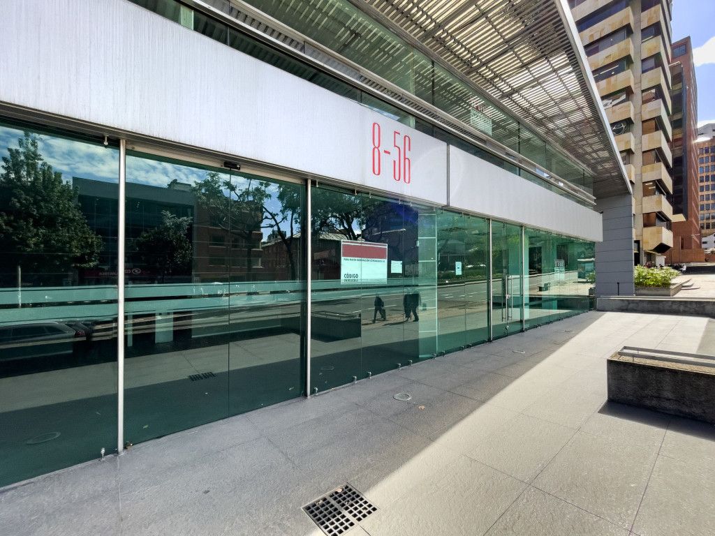 Local en venta Cundinamarca Bogotá Las Nieves 478 m2 Habitaciones 0 Baños 0 Garajes 5 Precio $8606000000