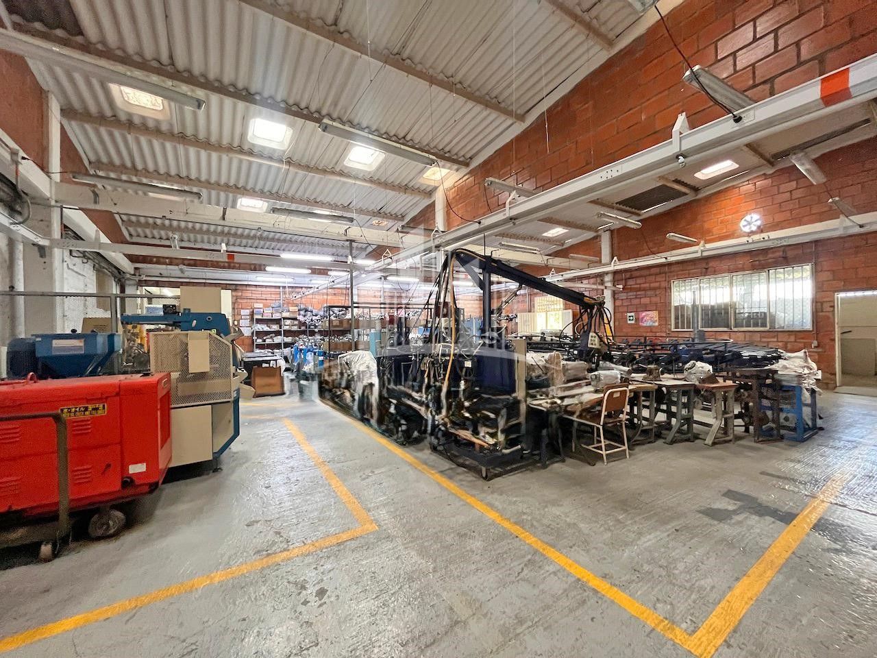 Bodega en venta Risaralda Dosquebradas La Macarena 2856 m2 Habitaciones 0 Baños 6 Garajes 6 Precio $7150000000