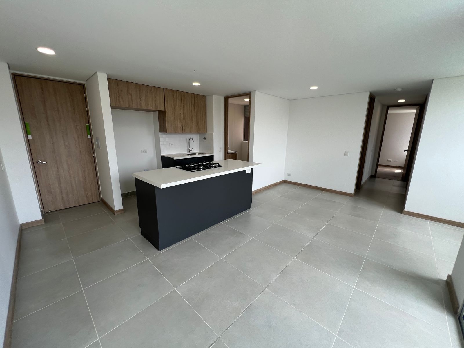 Apartamento en arriendo Antioquia Itagüí Triana 72 m2 Habitaciones 3 Baños 2 Garajes 1 Precio $2400000