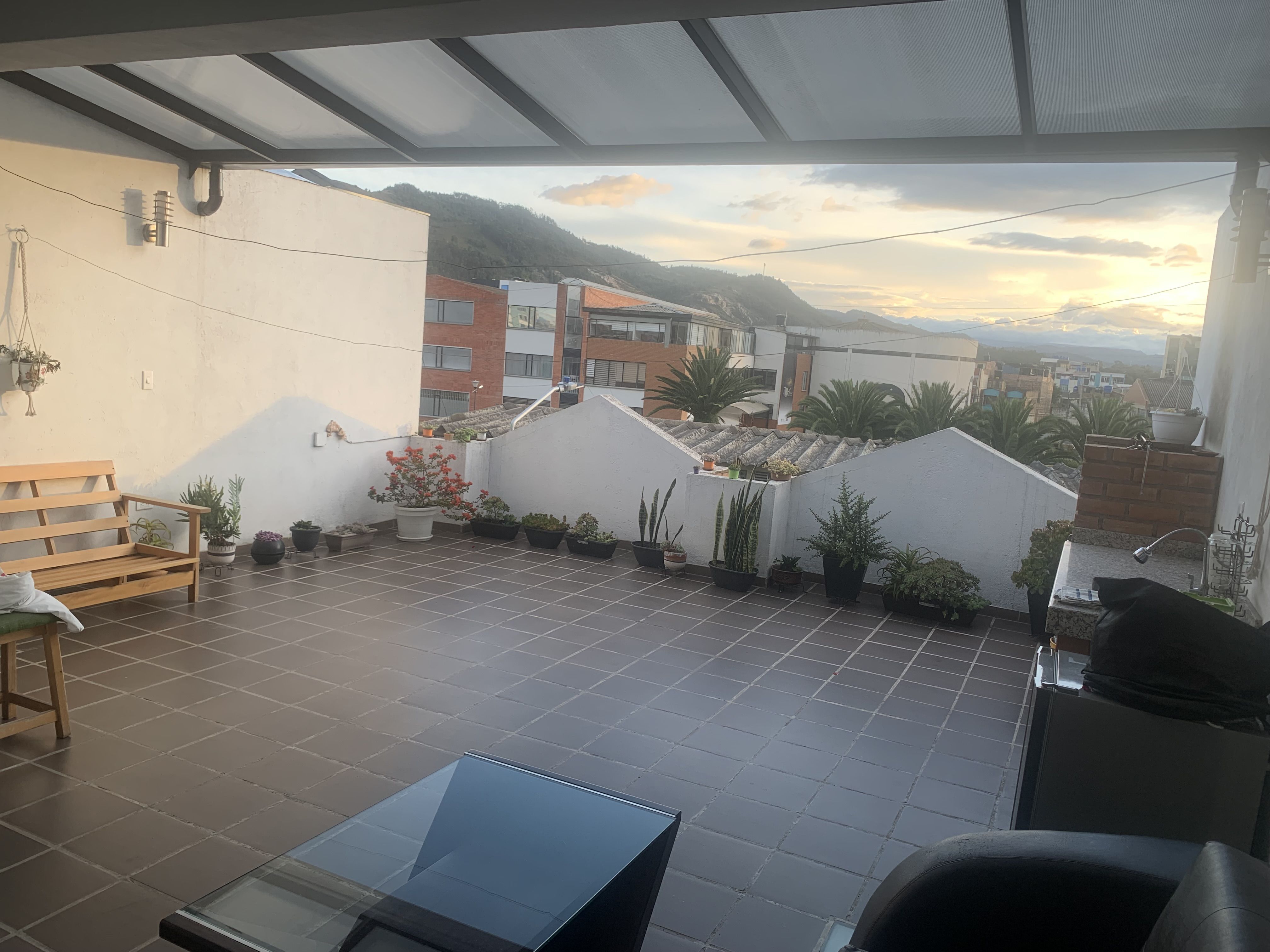 Casa en venta Boyacá Sogamoso Universitario 220 m2 Habitaciones 5 Baños 4 Garajes 1 Precio $365000000