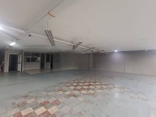 Bodega en arriendo Antioquia Medellín Perpetuo Socorro 500 m2 Habitaciones 0 Baños 3 Garajes 0 Precio $15000000