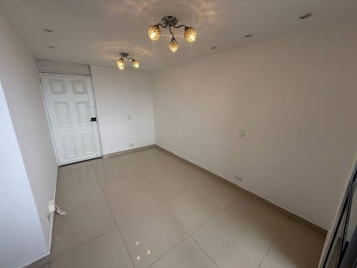 Apartamento en arriendo Antioquia Medellín Puertas Del Sol 60 m2 Habitaciones 3 Baños 2 Garajes 1 Precio $1550000