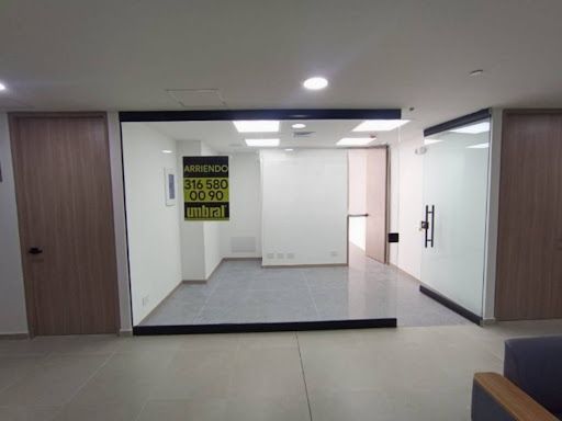 Consultorio en arriendo Antioquia Medellín La Candelaria 30 m2 Habitaciones 0 Baños 1 Garajes 1 Precio $5500000