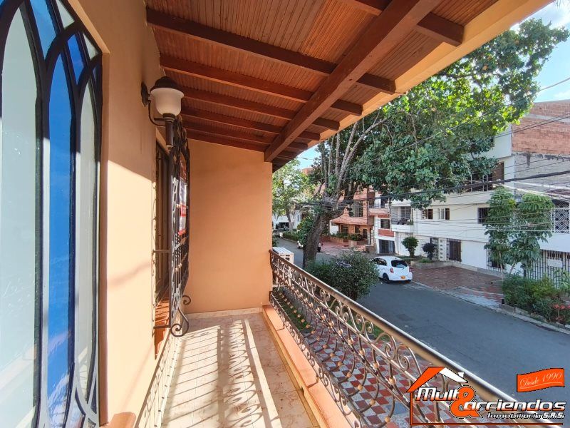 Casa en arriendo Antioquia Medellín Suramericana 280 m2 Habitaciones 4 Baños 3 Garajes 0 Precio $6000000