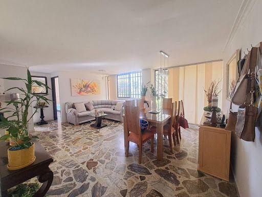 Apartamento en venta Antioquia Envigado El Portal 93 m2 Habitaciones 3 Baños 2 Garajes 1 Precio $570000000