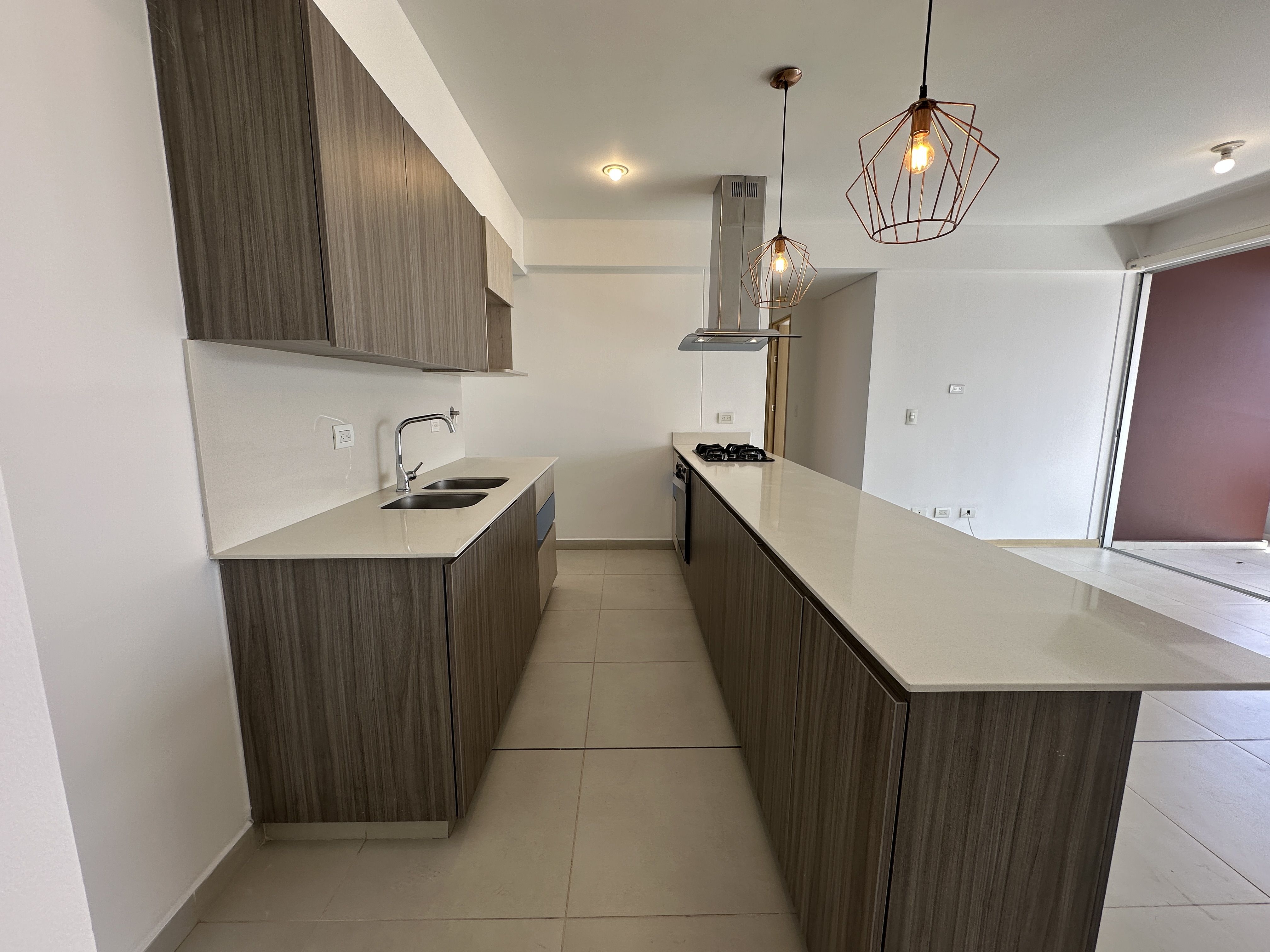 Apartamento en arriendo Antioquia Envigado Loma De Las Brujas 85 m2 Habitaciones 2 Baños 2 Garajes 1 Precio $4150000