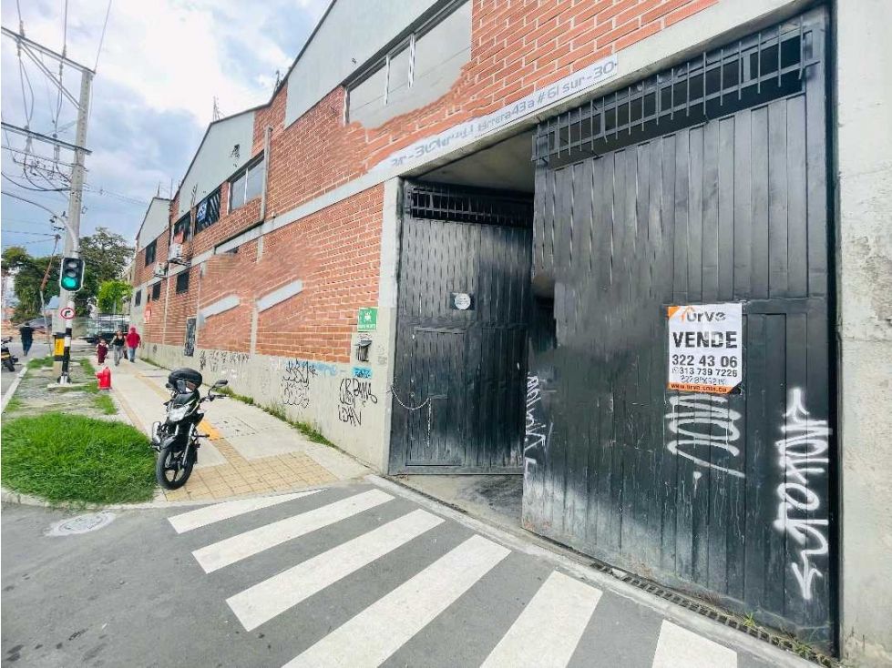 Bodega en venta Antioquia Sabaneta La Florida 1738 m2 Habitaciones 0 Baños 6 Garajes 1 Precio $7500000000