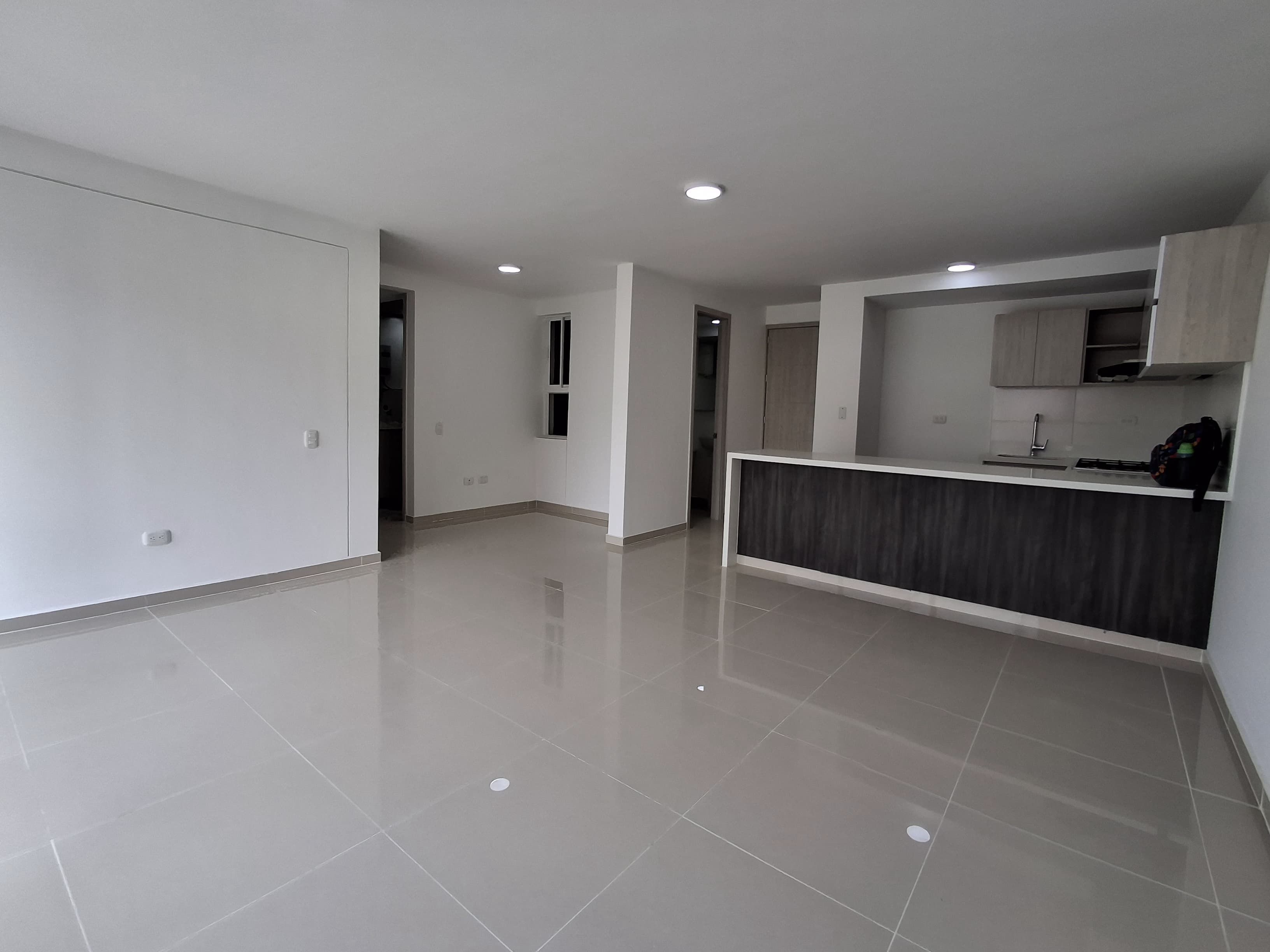 Apartamento en venta Valle Del Cauca Cali Santa Isabel 94 m2 Habitaciones 3 Baños 2 Garajes 1 Precio $615000000