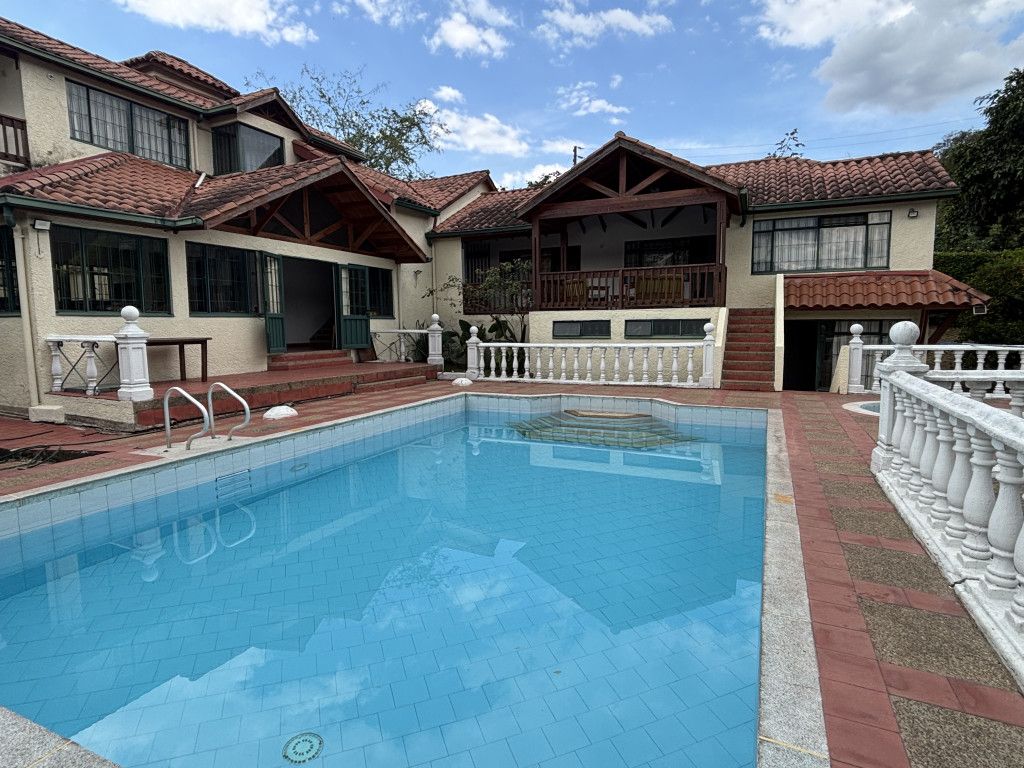 Casa en venta Cundinamarca Villeta Villeta 360 m2 Habitaciones 5 Baños 4 Garajes 4 Precio $1000000000