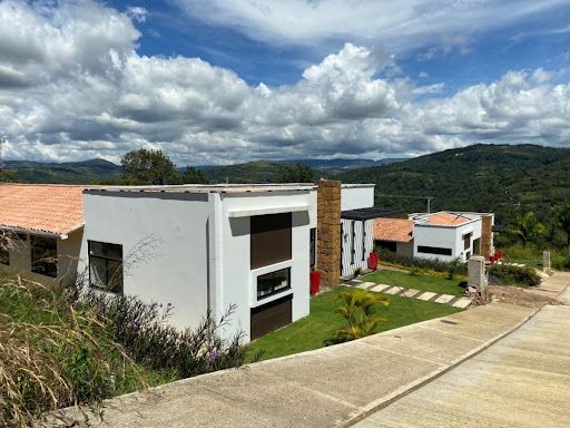 Casa en venta Santander San Gil San Gil 175 m2 Habitaciones 3 Baños 2 Garajes 1 Precio $498000000