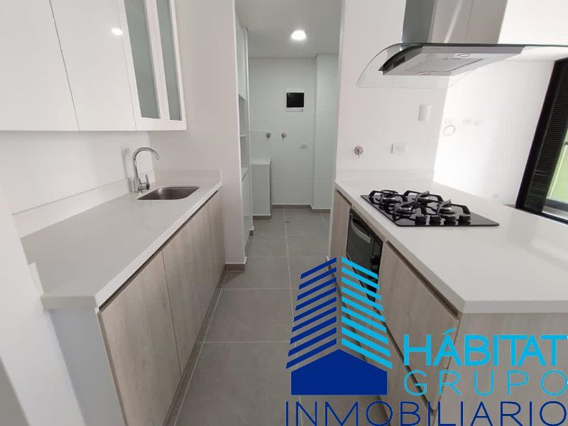 Apartamento en arriendo Antioquia Envigado Alcalá 85 m2 Habitaciones 3 Baños 2 Garajes 0 Precio $4300000