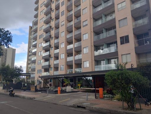 Apartamento en venta Cundinamarca Bogotá La Felicidad 136 m2 Habitaciones 3 Baños 3 Garajes 2 Precio $1200000000