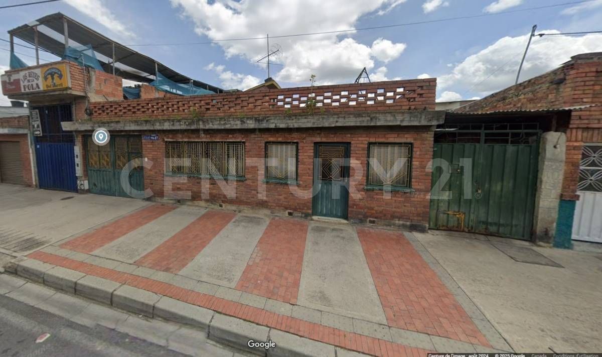 Casa en venta Cundinamarca Funza Centro 473 m2 Habitaciones 5 Baños 3 Garajes 2 Precio $1000000000