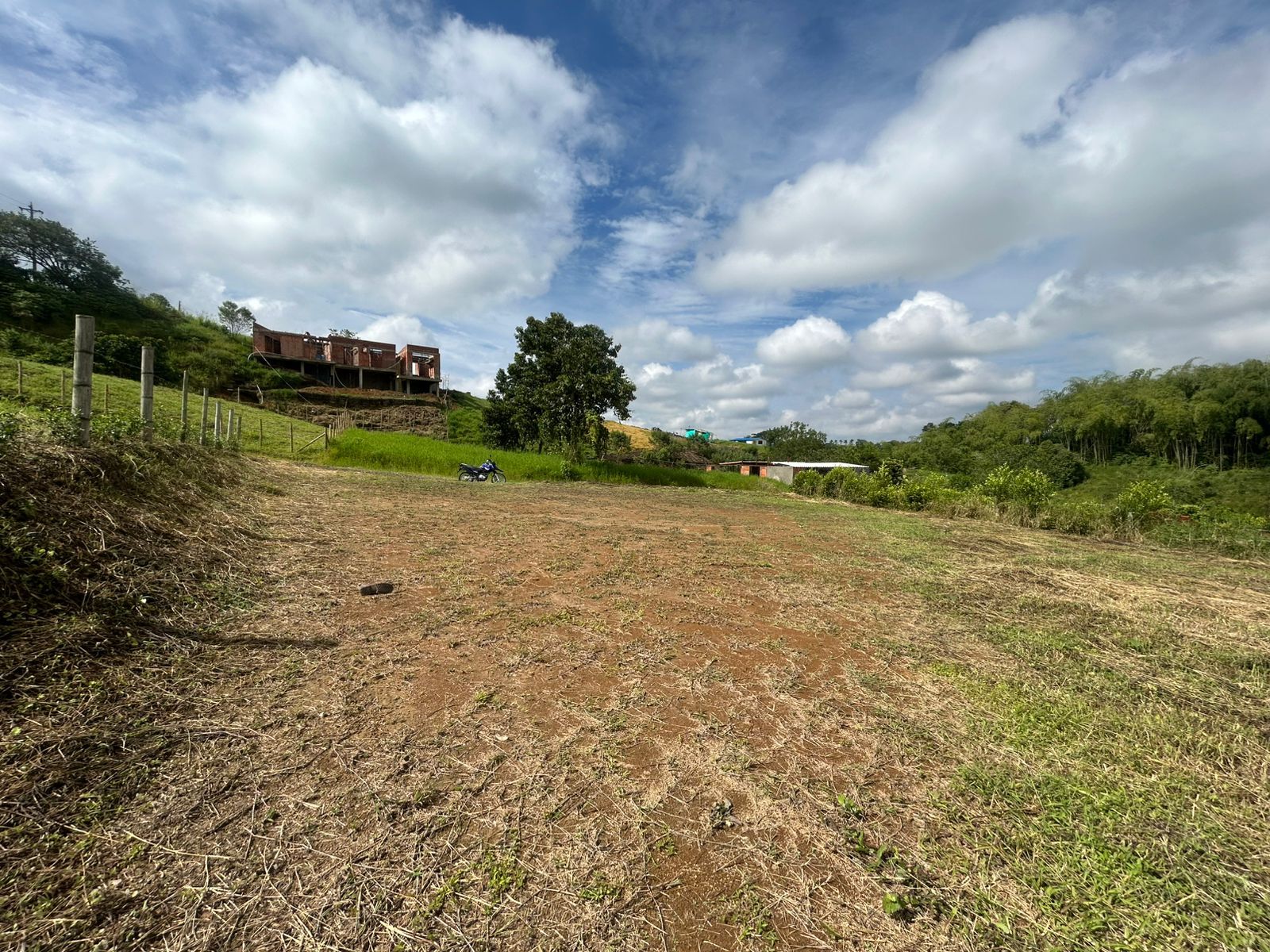 Lote en venta Risaralda Pereira Corregimiento Altagracia 1108 m2 Habitaciones 0 Baños 0 Garajes 0 Precio $200000000