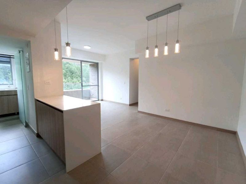 Apartamento en arriendo Antioquia Bello La Cabaña 85 m2 Habitaciones 3 Baños 2 Garajes 1 Precio $2700000