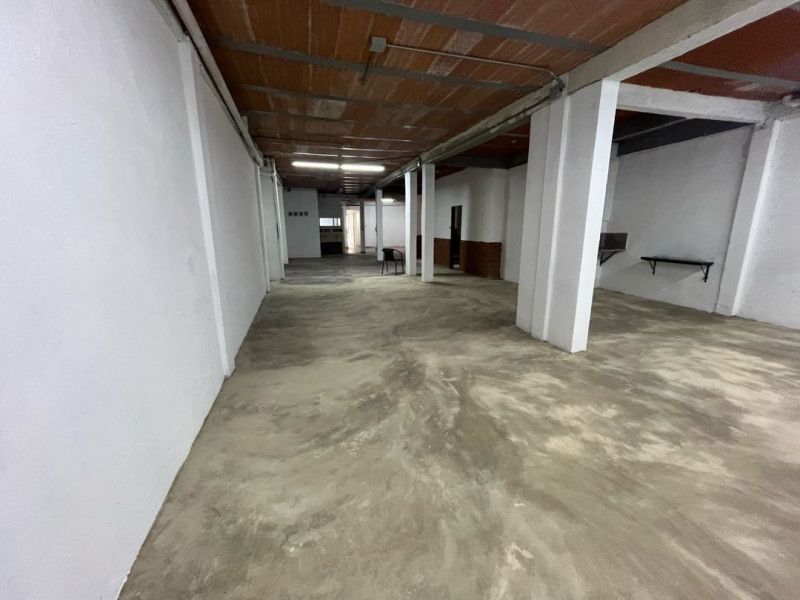 Bodega en arriendo Antioquia Medellín Granada 140 m2 Habitaciones 0 Baños 3 Garajes 0 Precio $6000000