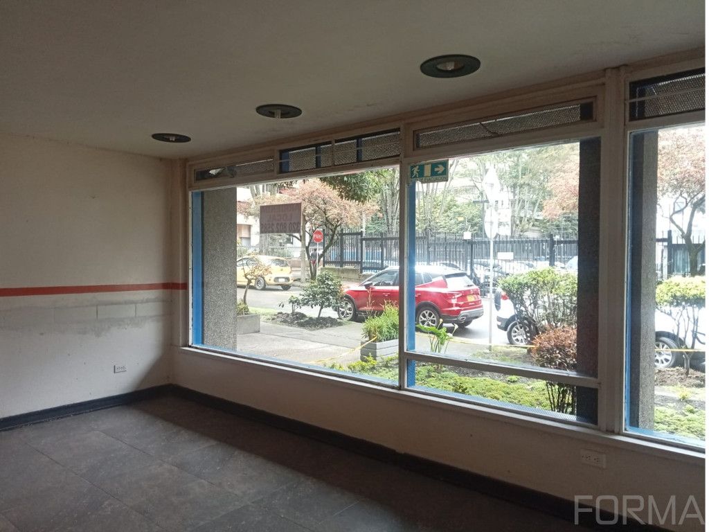Local en arriendo Cundinamarca Bogotá Sagrado Corazon 42 m2 Habitaciones 0 Baños 1 Garajes 0 Precio $2500000