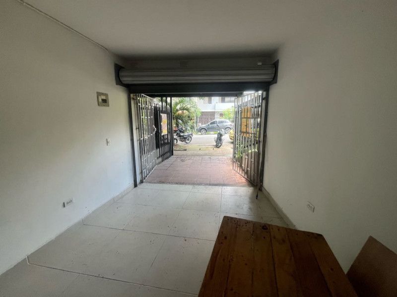 Local en arriendo Antioquia Medellín La America 35 m2 Habitaciones 0 Baños 1 Garajes 0 Precio $2000000