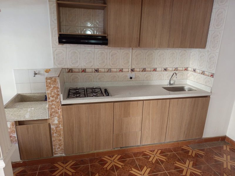 Apartamento en arriendo Antioquia Medellín La Hondonada 70 m2 Habitaciones 3 Baños 2 Garajes 1 Precio $2000000