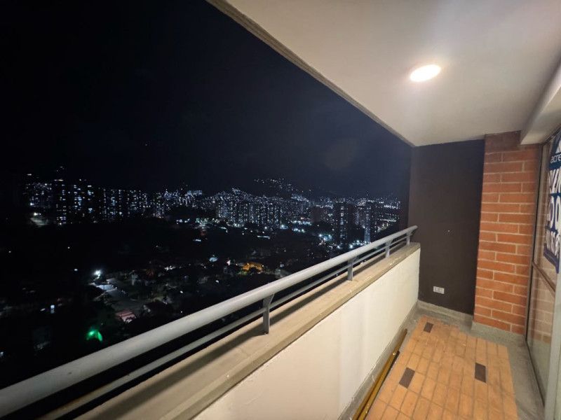 Apartamento en arriendo Antioquia Bello Urbanización Palmacía 70 m2 Habitaciones 3 Baños 2 Garajes 1 Precio $1800000