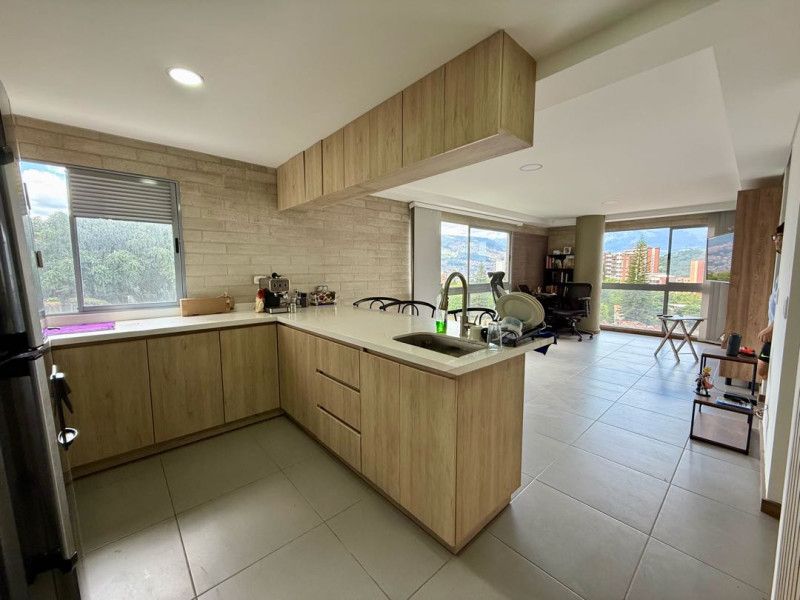 Apartaestudio en arriendo Antioquia Medellín La Pilarica 61 m2 Habitaciones 1 Baños 2 Garajes 1 Precio $2400000