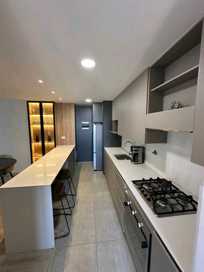 Apartamento en venta Antioquia Envigado La Inmaculada 99 m2 Habitaciones 3 Baños 2 Garajes 2 Precio $950000000