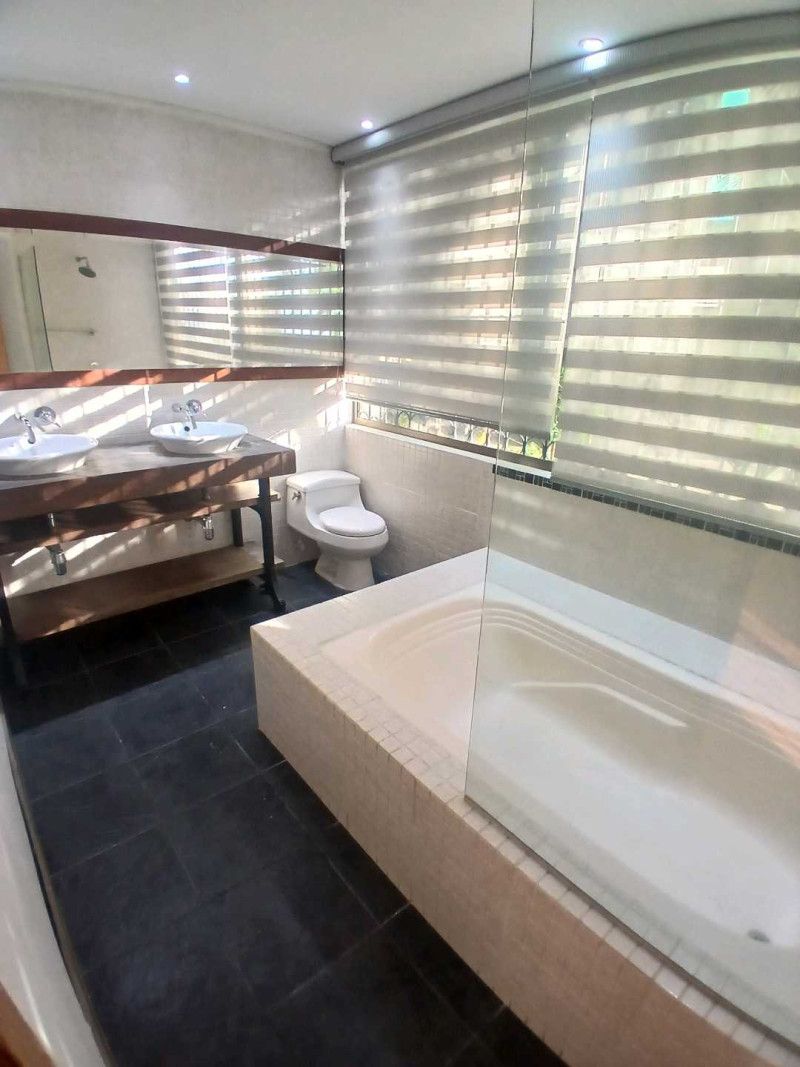 Apartamento en arriendo Antioquia Envigado La Pradera 190 m2 Habitaciones 4 Baños 3 Garajes 2 Precio $4900000