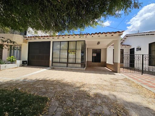 Casa en venta Valle Del Cauca Guadalajara De Buga El Alberge 180 m2 Habitaciones 5 Baños 3 Garajes 2 Precio $600000000