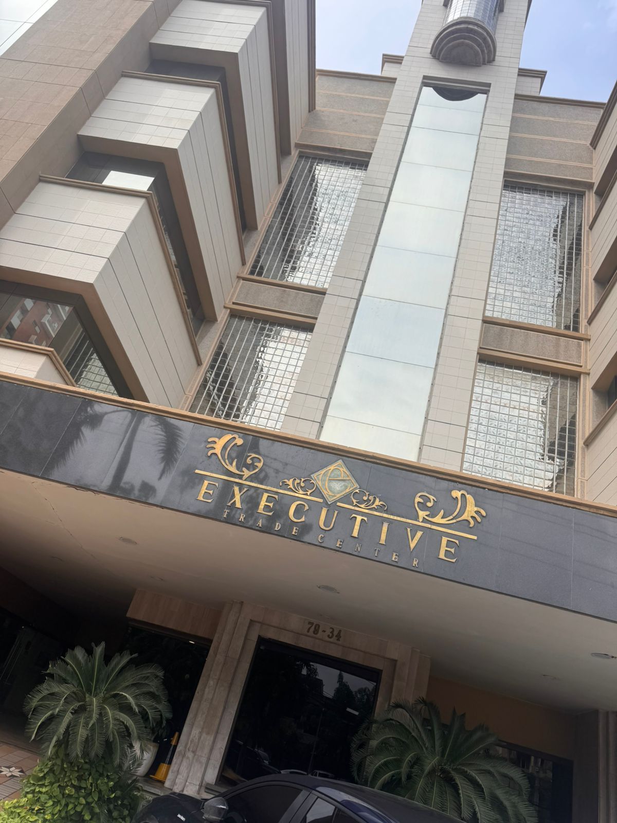 Oficina en arriendo Atlántico Barranquilla Altos Del Prado 152 m2 Habitaciones 0 Baños 2 Garajes 3 Precio $9590490